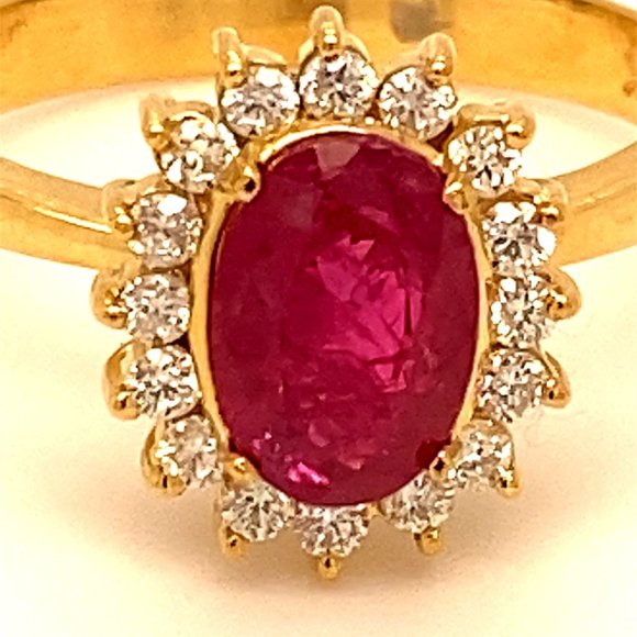 Burmese Ruby 1.70ct Diamonds Solid 18K Gold Ring - Picture 8 of 8